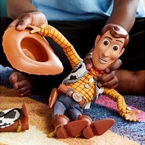 Interactive Woody Doll: Unlock Phrases with Toy Story Friends!